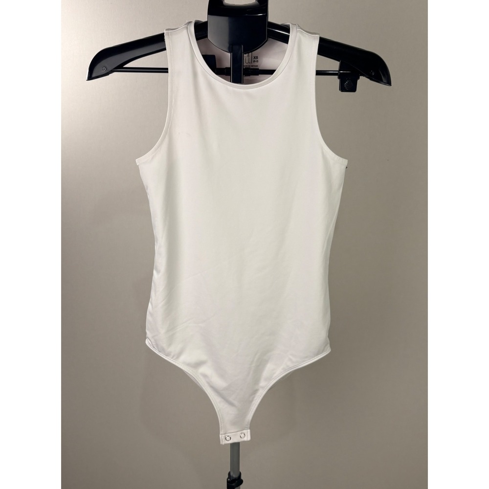 Time and Tru Womens White High Neck Sleeveless Bodysuit Size XS 0-2 TT3636009897
